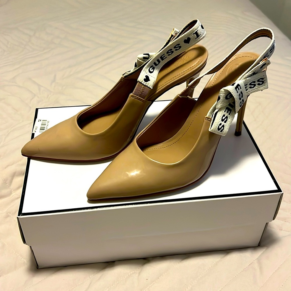 GUESS Tan sling back stiletto